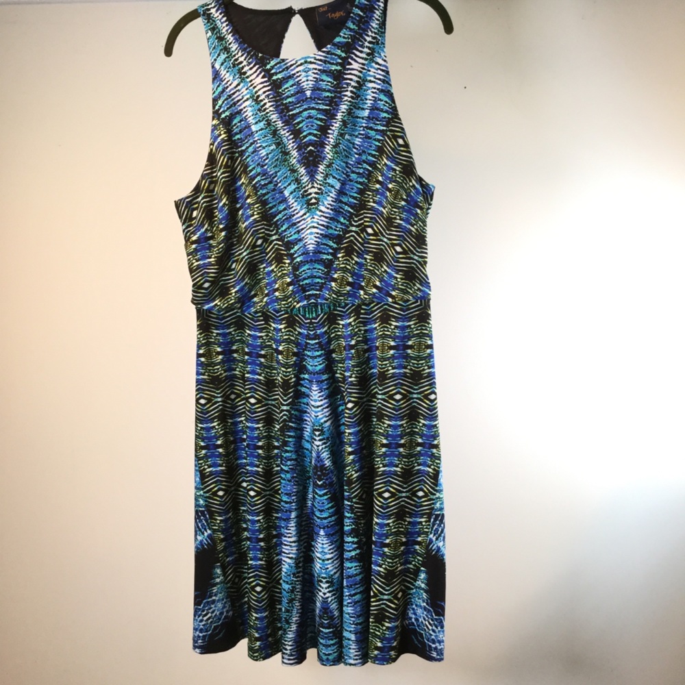 Ocean blues sleeveless sundress. Below knee.